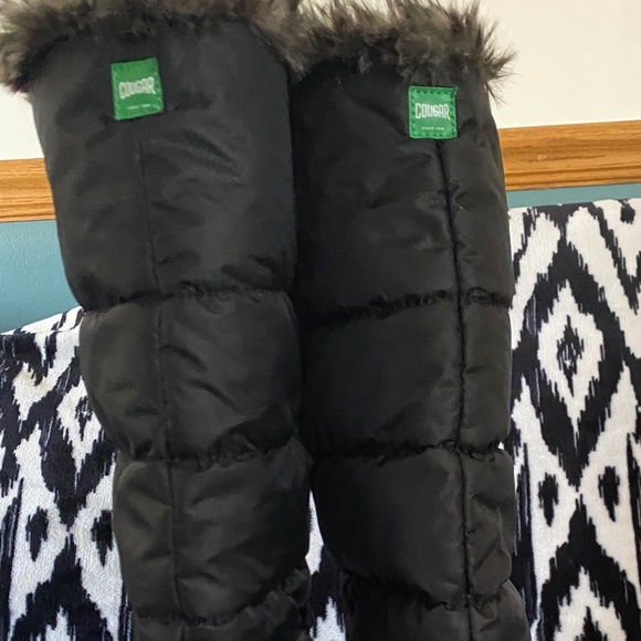 Cougar Black Lace Up Boots with Fur Trim - Picture 7 of 7